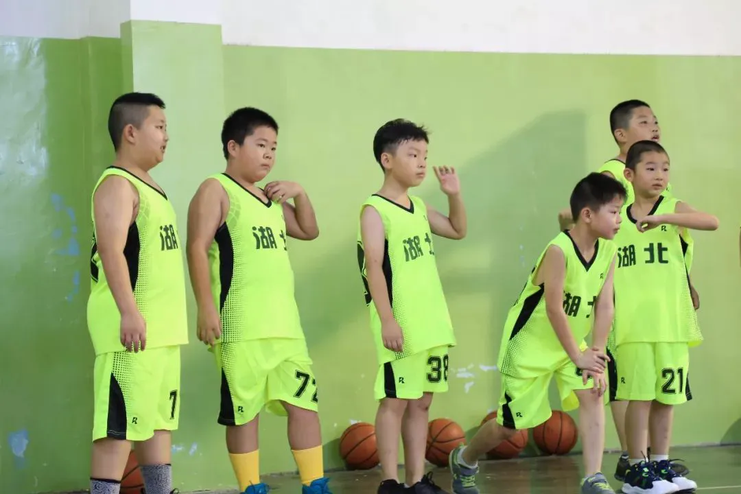 篮球课训练教案_1